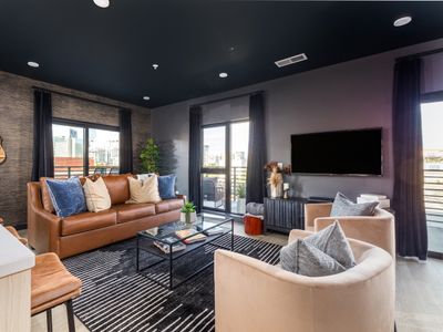 Skyline Views | Broadway | Gulch I Firepit