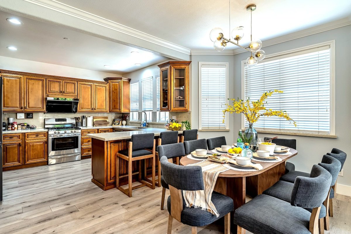 Fully Stocked Kitchen near LA Great Monthly Stay gallery image 3