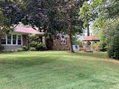 Heart and Hearth Cottage