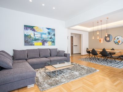 Exquisite HiEnd 3bdr 4th flr | Top Kolonaki spot
