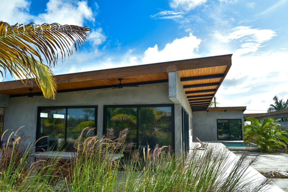 Luxury 3BD RM Seabird #20