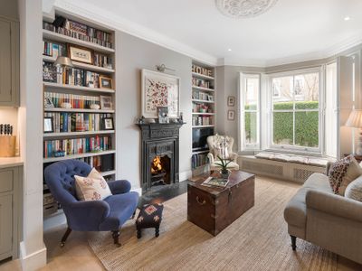 Townhouse in Brackenbury Village