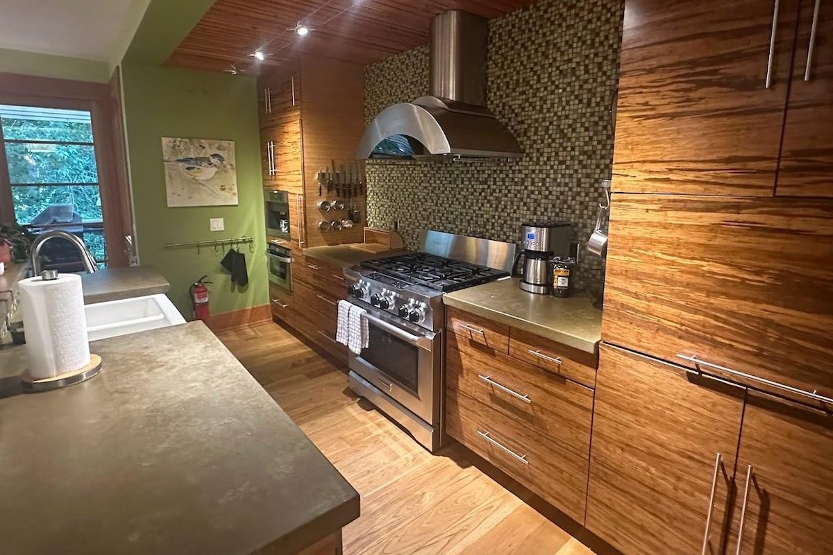 Bozeman Creek House gallery image 5