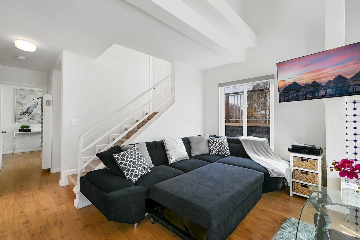 MB HOUSE by Sand – Amazing Location gallery image 5