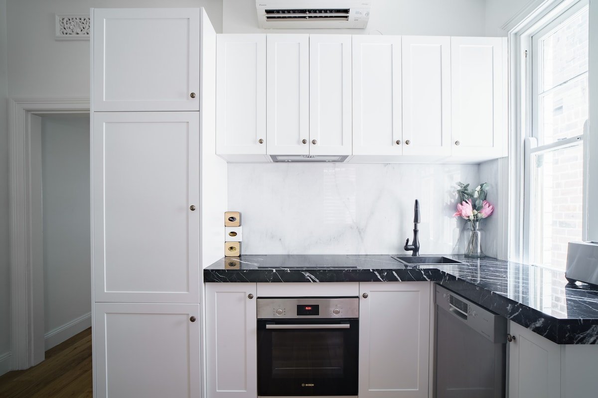 Water View Historical Terrace 6 Room Sydney #56 gallery image 5