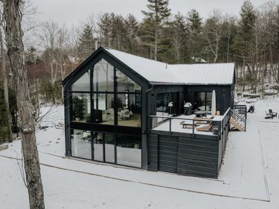 Aigle Noir: Stunning Cabin w/ Delaware River Views