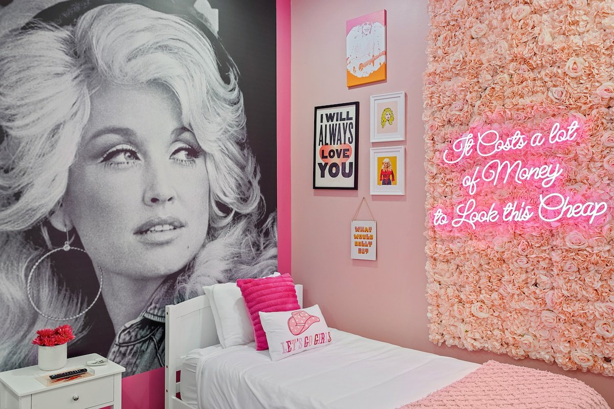 The Suite Life Nashville 3BD/3BA gallery image 3