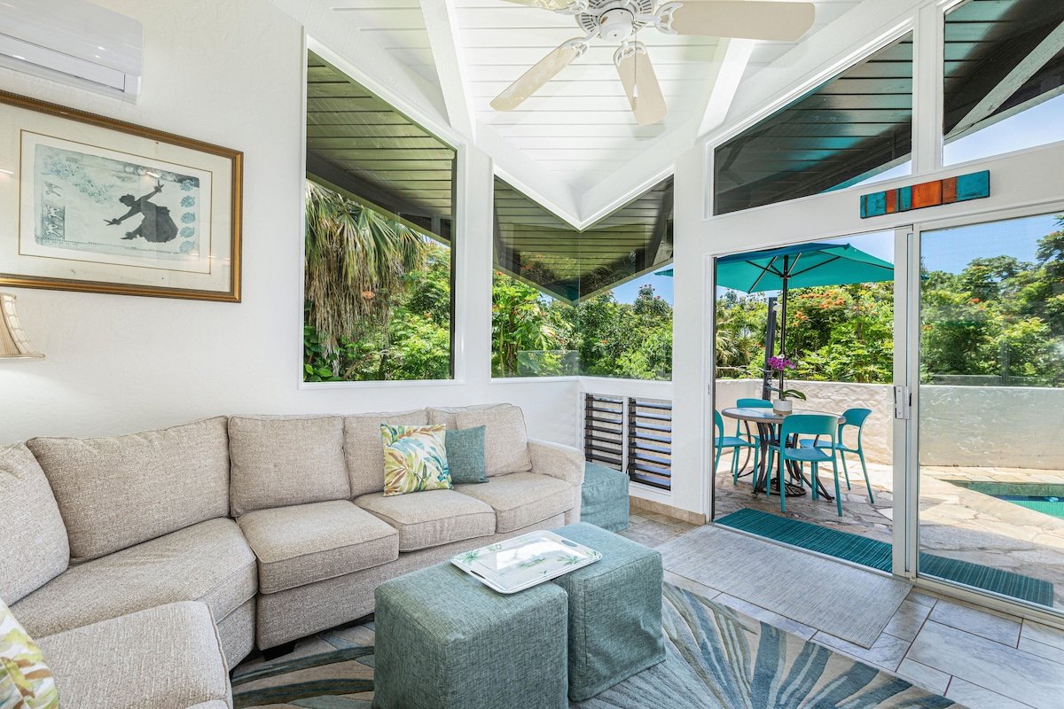 Pali Uli 8, The Gem, honeymoon or romantic getaway gallery image 3