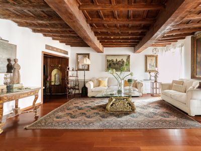 Charme&Luxury apartment, roof terrace – Navona Sq.