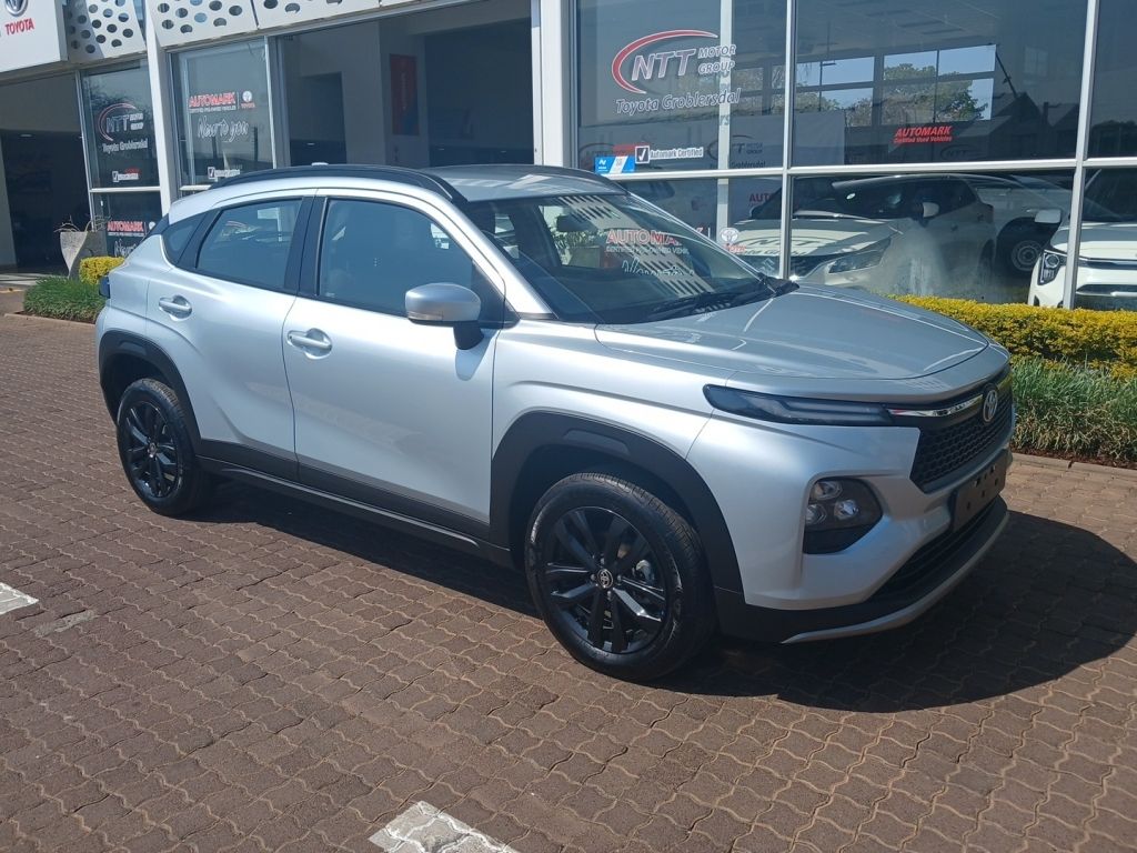 TOYOTA STARLET CROSS 1.5Xs  for Sale in South Africa