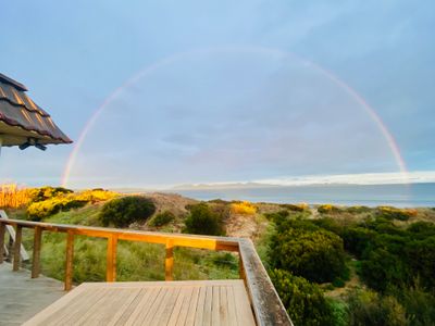 IdleWild – secluded cosy beachfront escape