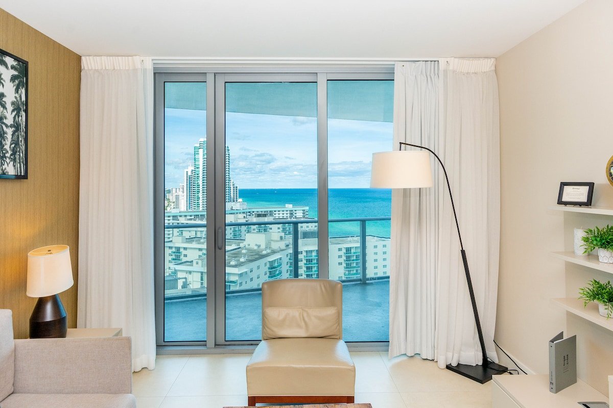 LYFE Beach • High Floor • Ocean View 2BR/2BA gallery image 5