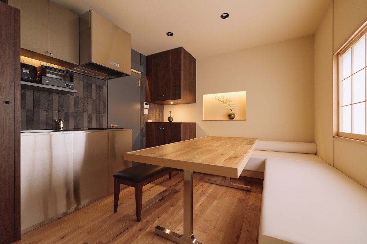 1 stop from Shinjuku! Your urban hideaway3BR/6beds gallery image 2