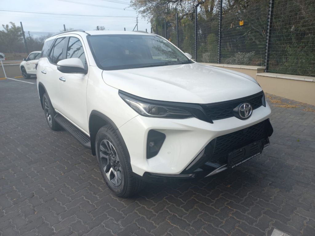 TOYOTA FORTUNER 2.4GD-6 4X4 A T for Sale in South Africa
