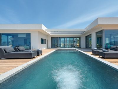 Ici – you are here – breathtaking view