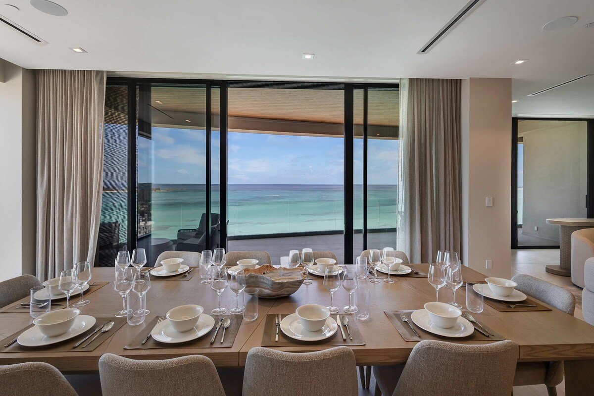 Oceanfront Aqualina Penthouse with Infinity Pool gallery image 4