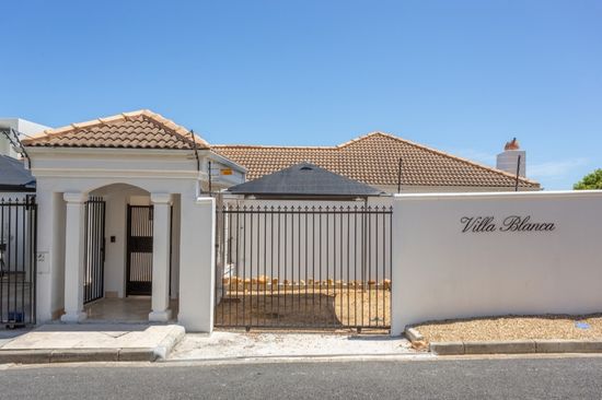 Villa Blanca Photo 30