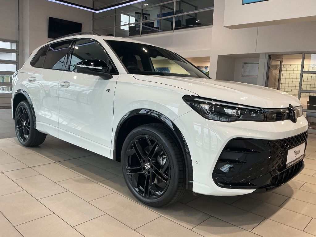 VOLKSWAGEN TIGUAN 2.0 TDI R-LINE 4M DSG for Sale in South Africa