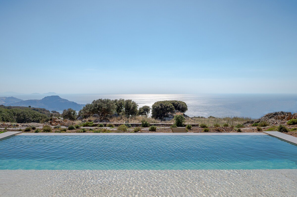 Kaleidoskopio villa,views, pool,South Crete gallery image 5