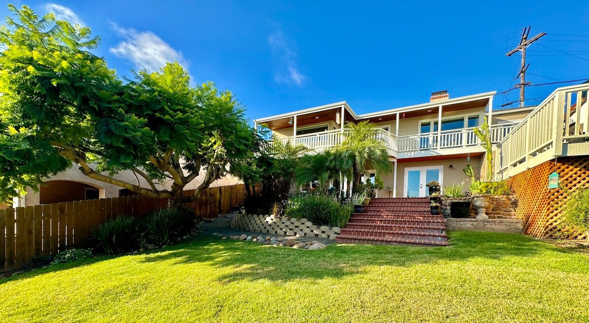 Gorgeous City & Bay Views! | Minutes to Downtown gallery image 5