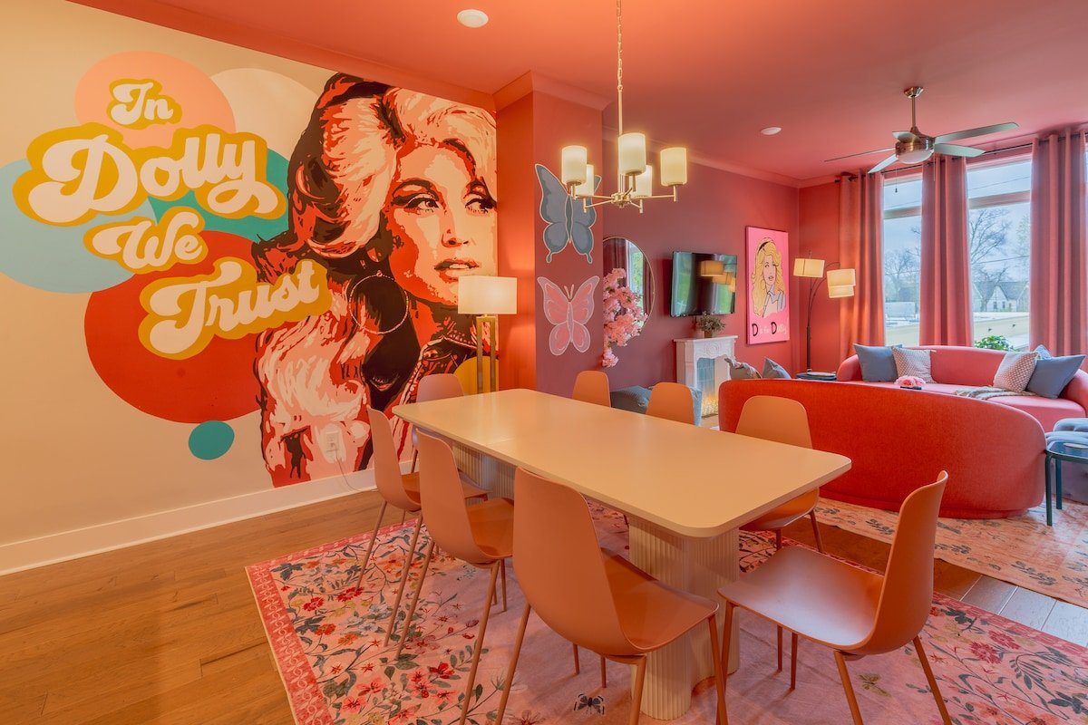 Dolly’s Pink Palace: Rooftop Deck gallery image 3