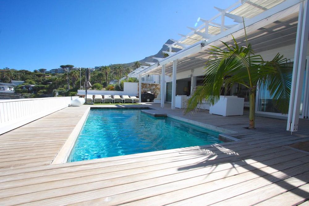 Photo 2 of Glen Beach Bungalow accommodation in Camps Bay, Cape Town with 4 bedrooms and 4 bathrooms