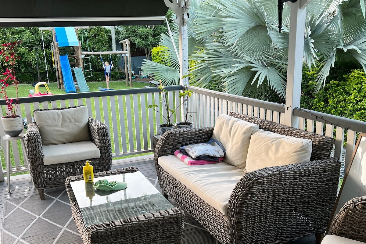 Beautiful family home, in the heart of ascot gallery image 3