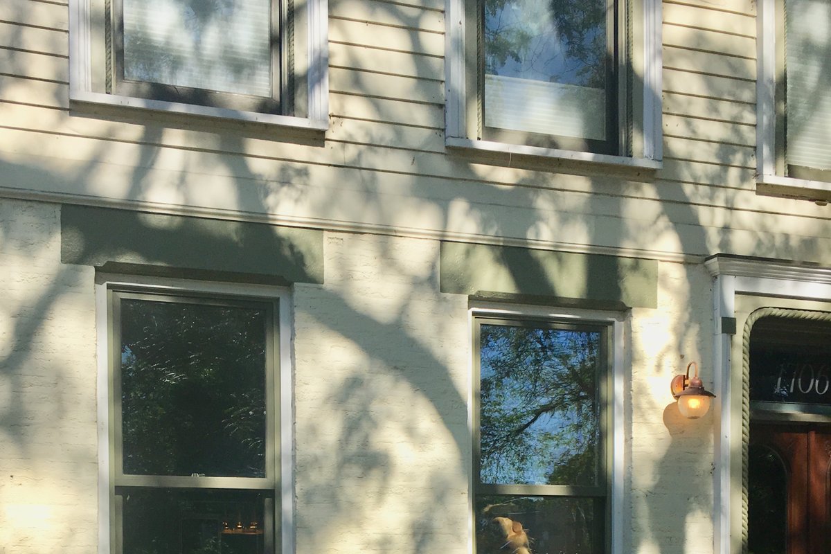 Old Town Cosmopolitan Four Bedroom, Four Bath