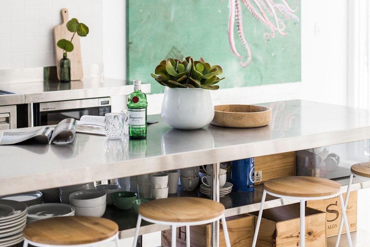 The Beach House, Pool, Tennis Court, Location! gallery image 3