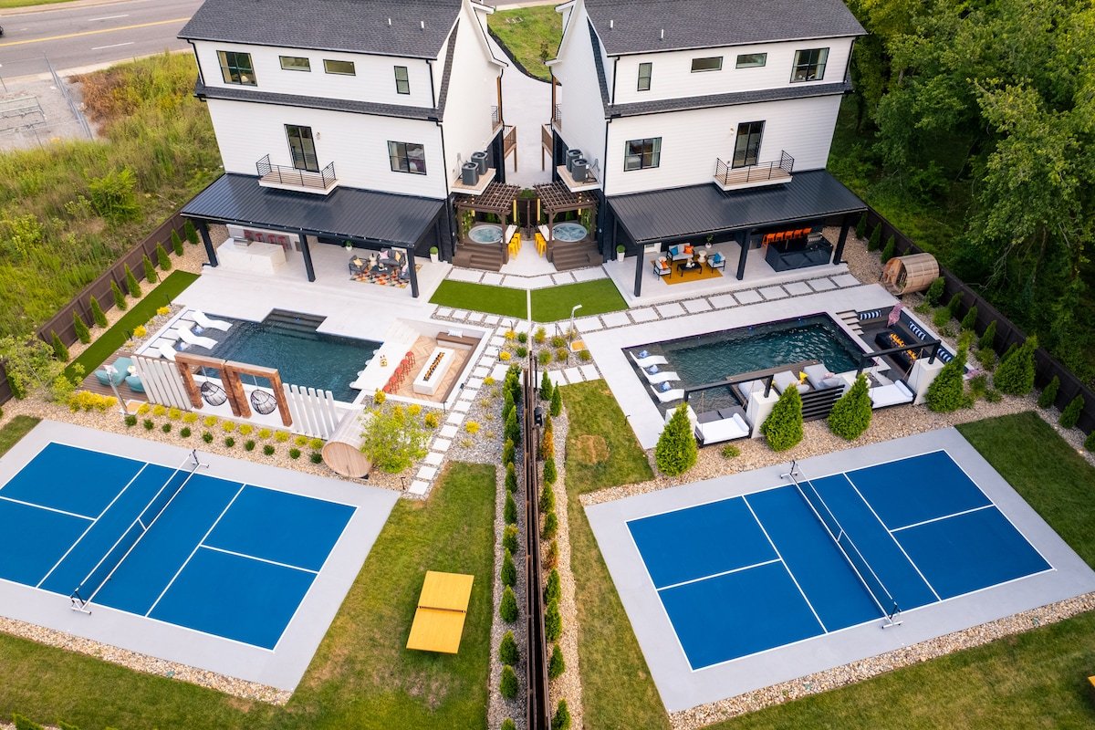 Speakeasy Duo | 2 Luxe Homes • Pools • Big Groups! gallery image 2