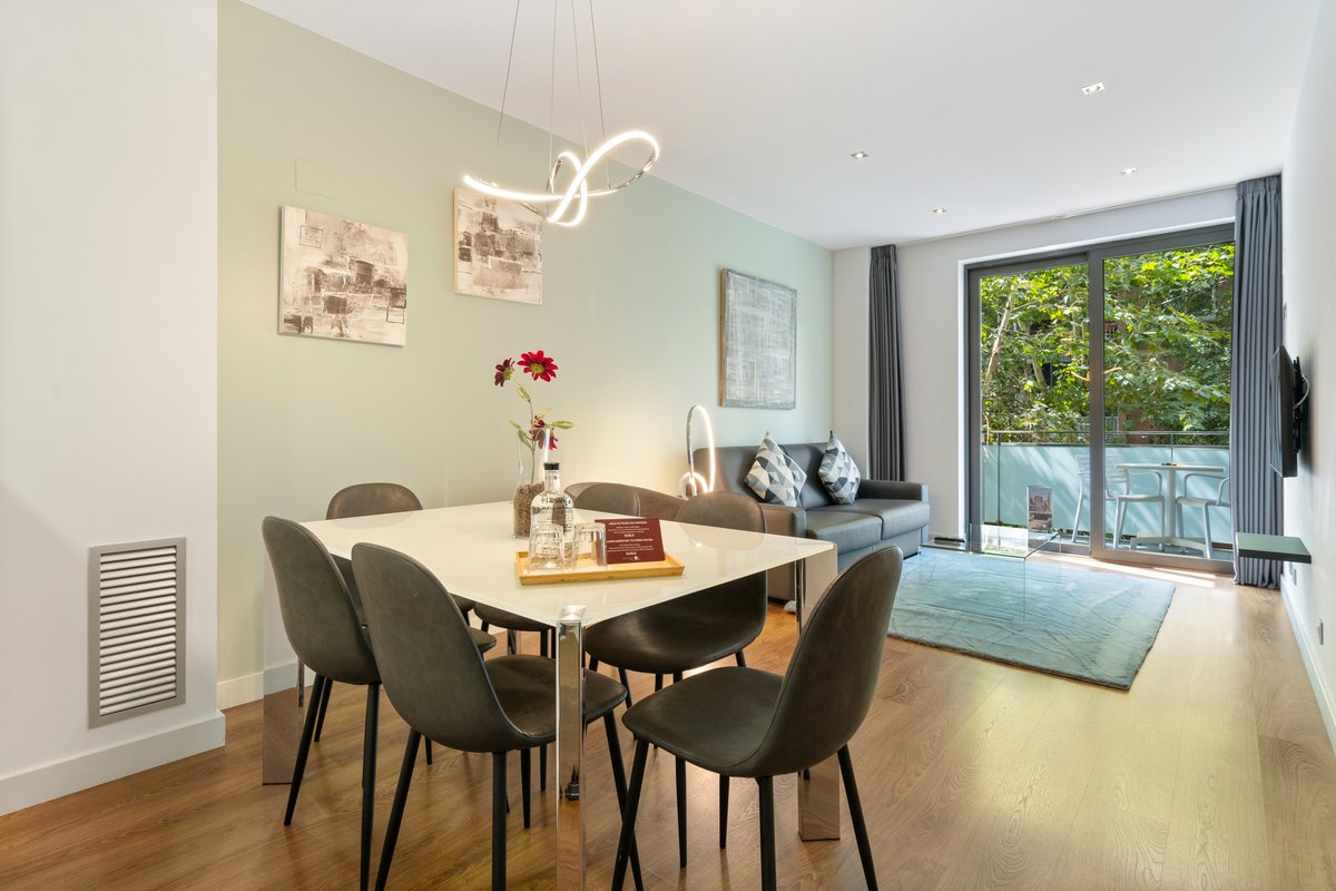 Comfortable 2-bedroom apartment in Sagrada Familia