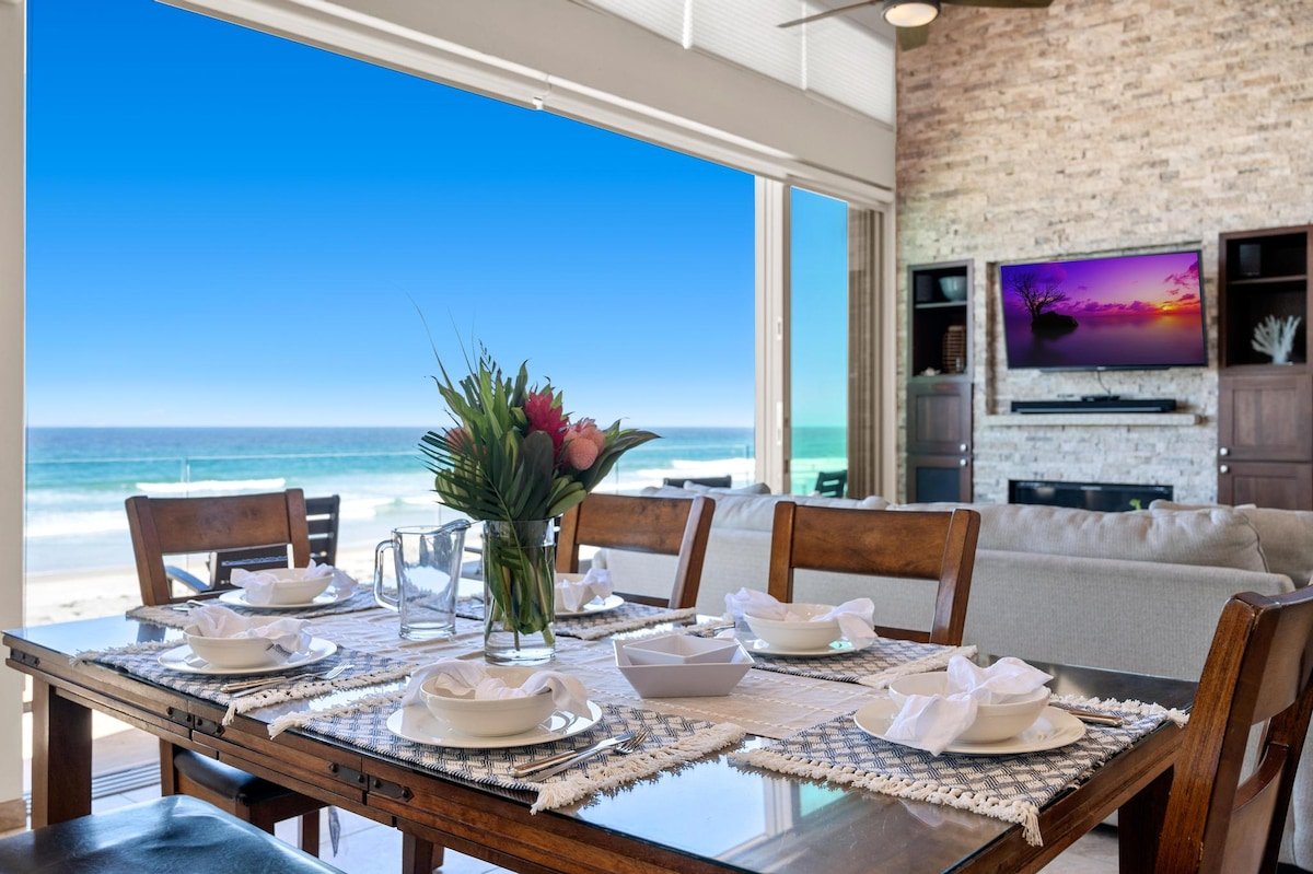 Cielo Mar | 4BR Oceanfront Escape + Rooftop gallery image 2