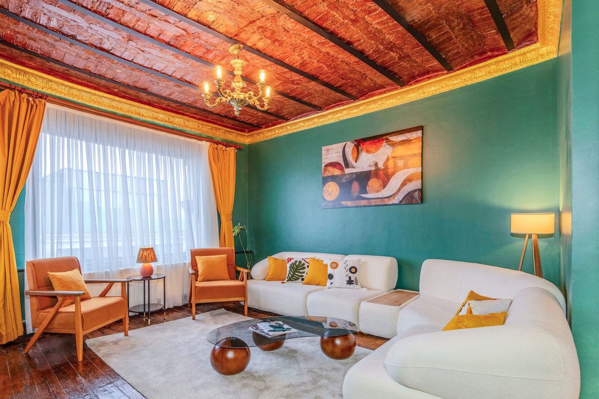 Perfect Apartment on Istiklal Street, Elevator,AC gallery image 4