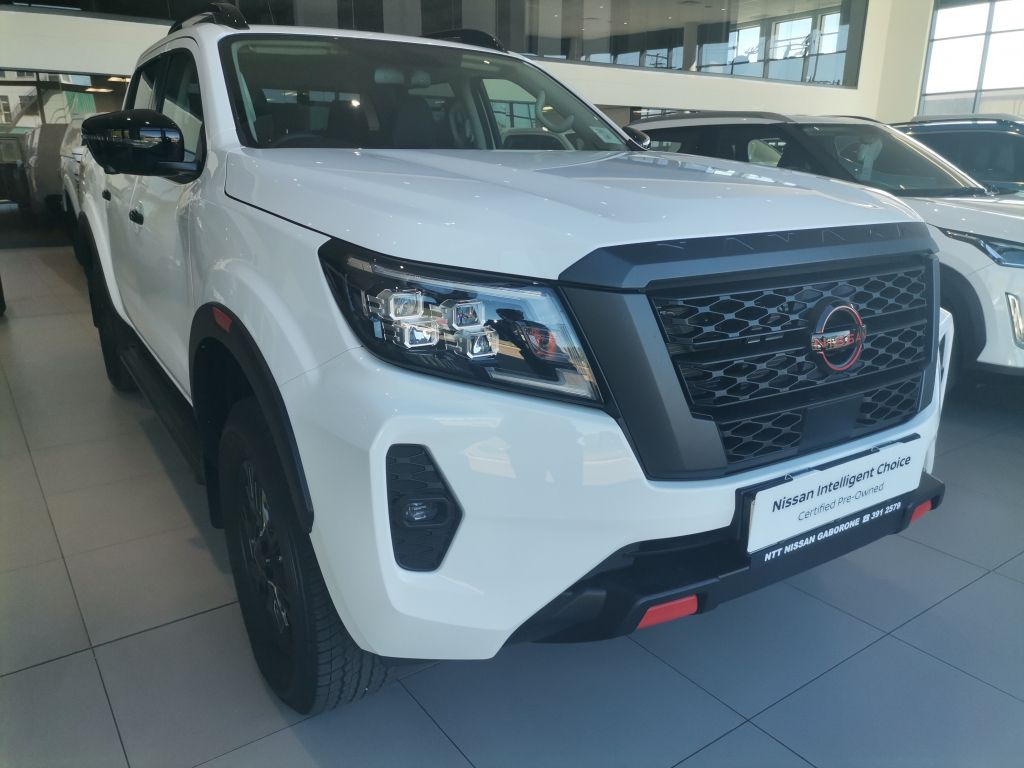 NISSAN NAVARA 2.5DDTI PRO-4X 4X4  for Sale in South Africa