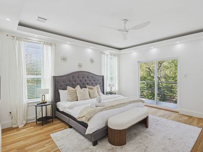 Upscale Group Getaway | Sleeps 25, Downtown Dallas