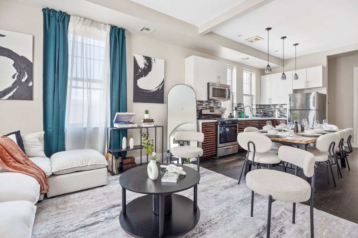 Biggest Duplex w/6BD in Bushwick for 16 Guests |AL