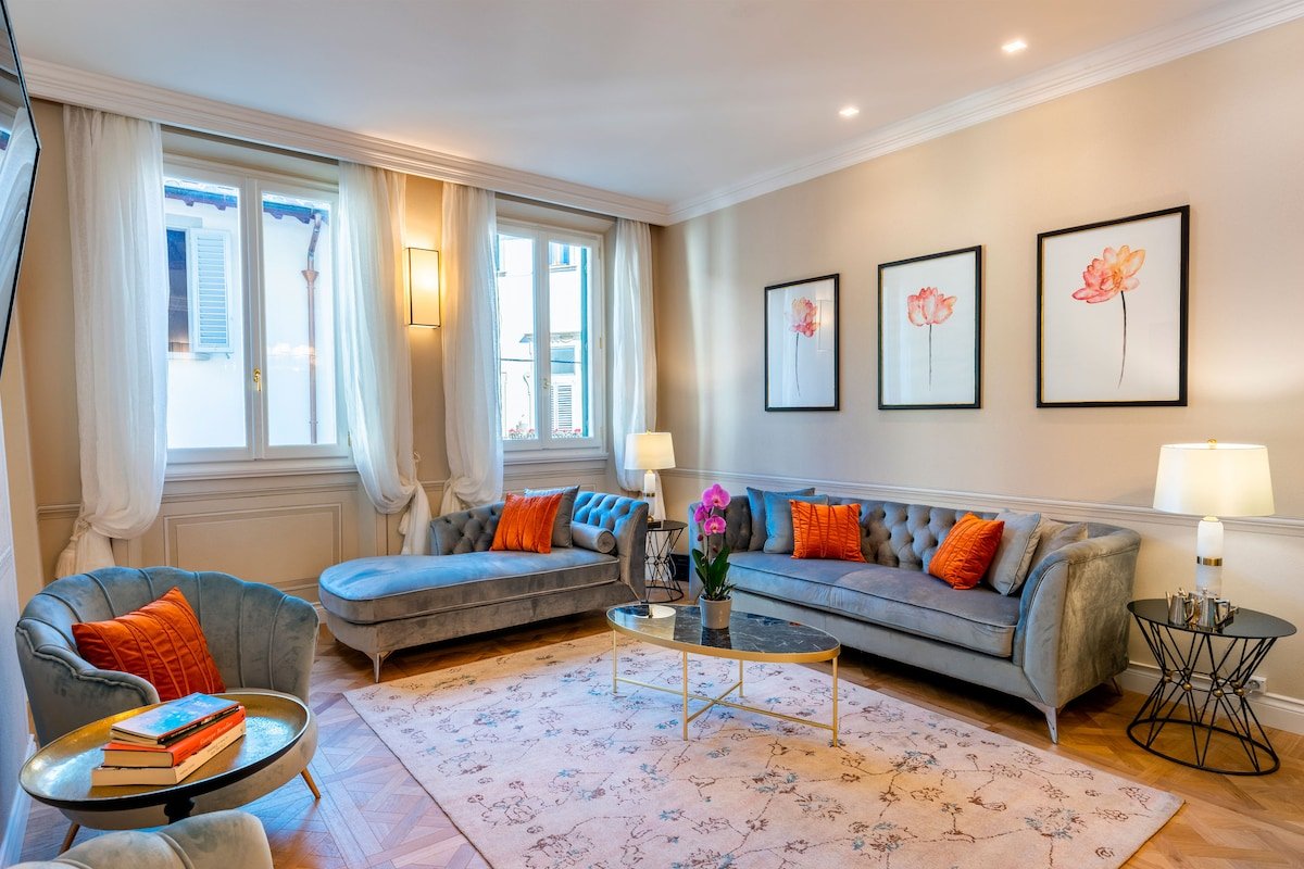 Cozy 3BR Apartment Near Strozzi | Via della Spada gallery image 2