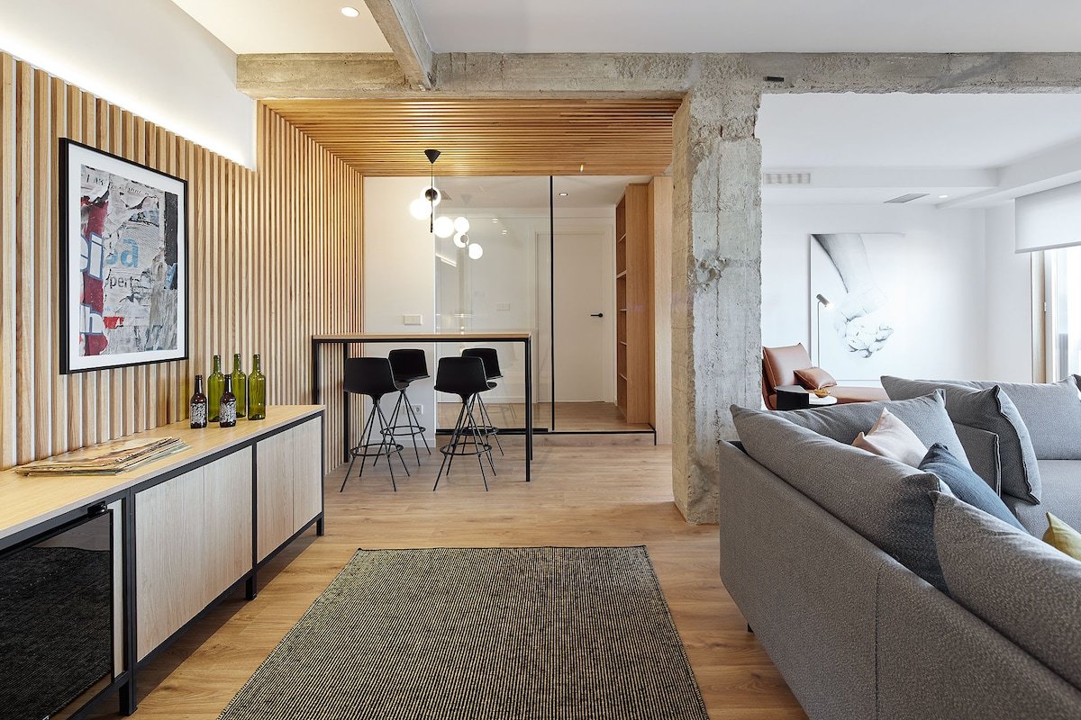 Jai Alai 54 by FeelFree Rentals gallery image 3