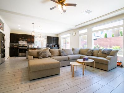 Holiday specials｜Bright &Cozy home& Kids play area