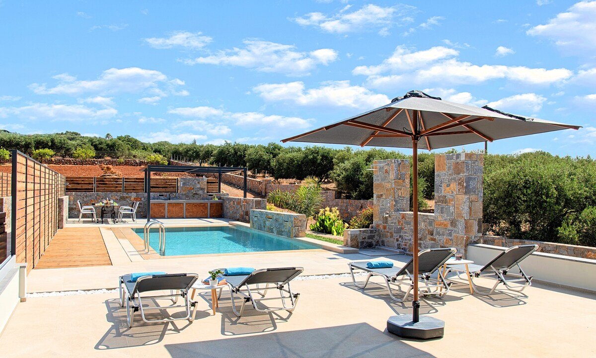 Sissi Lux Maxima Villas 2 Private Pools, 22 Guests gallery image 5