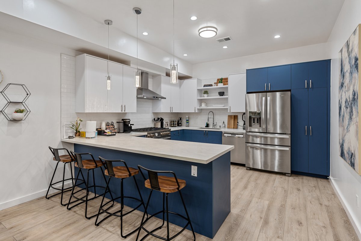 Spacious 4 Bed 4Bath | Rooftop, Game Room & Garage