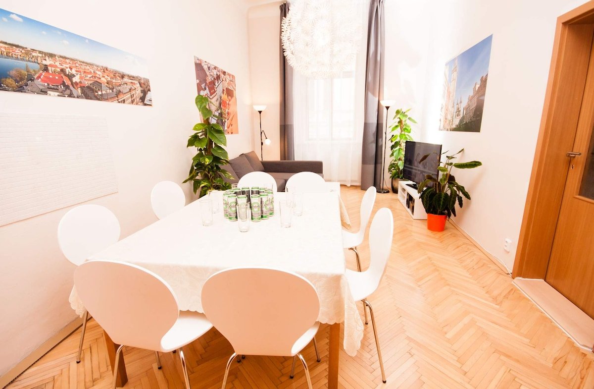 Fashion B 5-Bedrooms, 3-Bathrooms (Old Town) gallery image 2