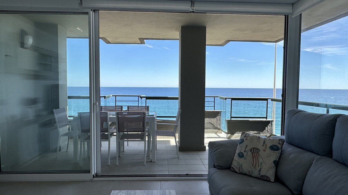 Sea views apartment Platja d’Aro gallery image 2