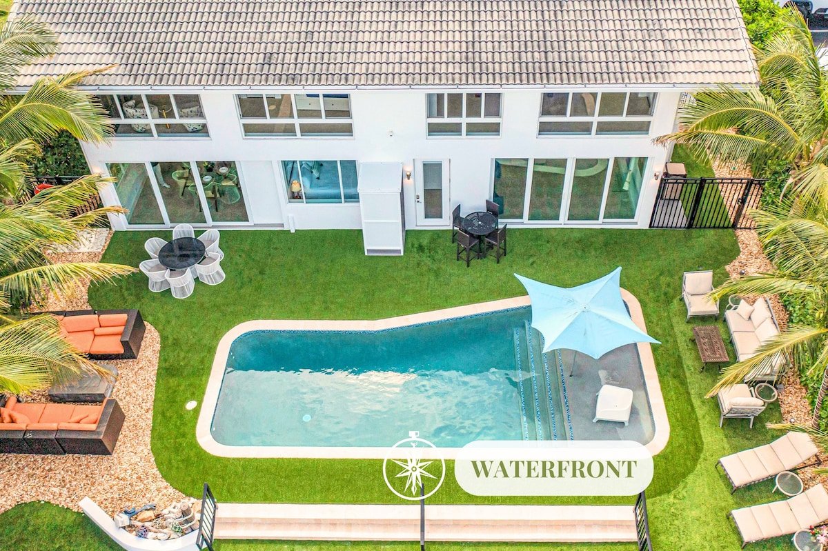 Retreat by Beach | Waterfront | Lago Key gallery image 2