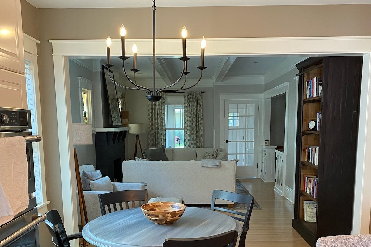 3 Blocks from Lake Harriet! gallery image 5