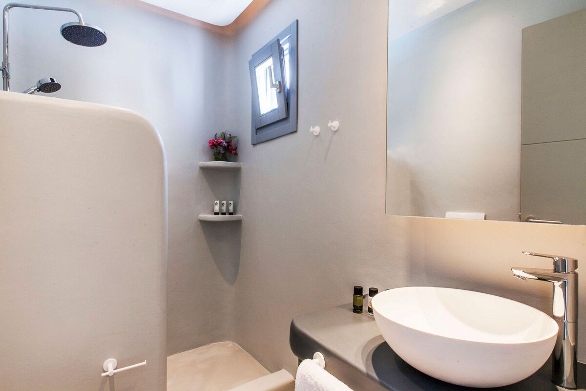 “Maya” by Aqualiving Villas gallery image 5