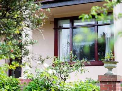 Camberwell Luxury Period Aptmt.