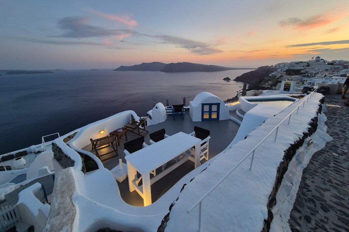 Kristy Cave House gallery image 2