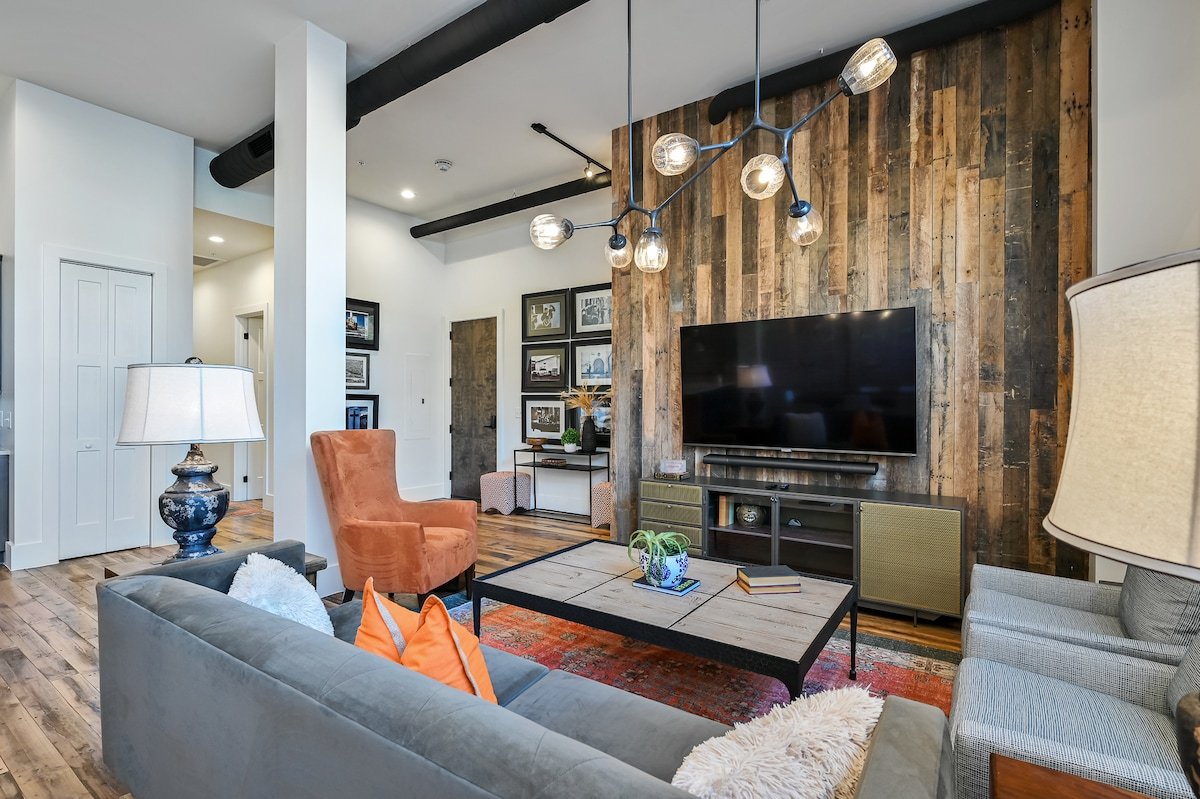 Impressive City Center Condo with EV Outlet gallery image 4