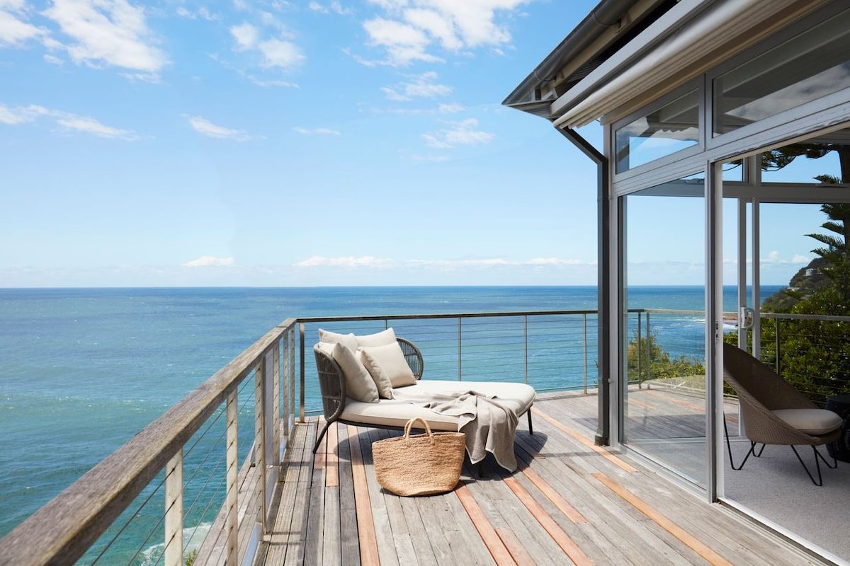 Malo, Whale Beach gallery image 4